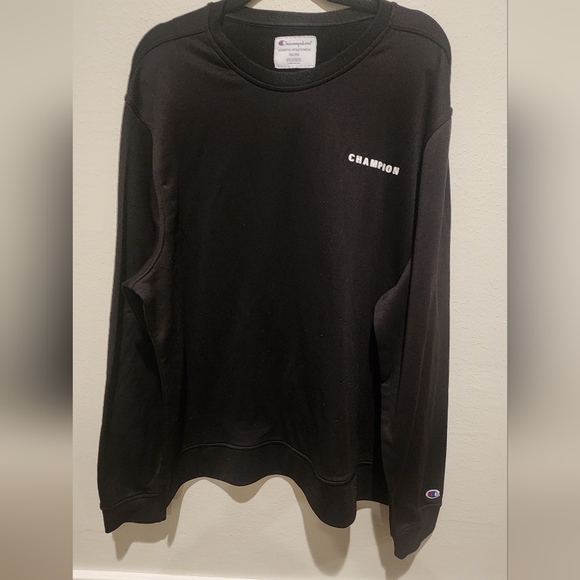 Champion Long Sleeve sweatshirt - Picture 2 of 5